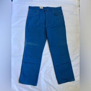 WRANGLER RUGGED WEAR STRETCH JEANS, SIZE 38 WAIST 29 INSEAM NEW WITH TAGS
